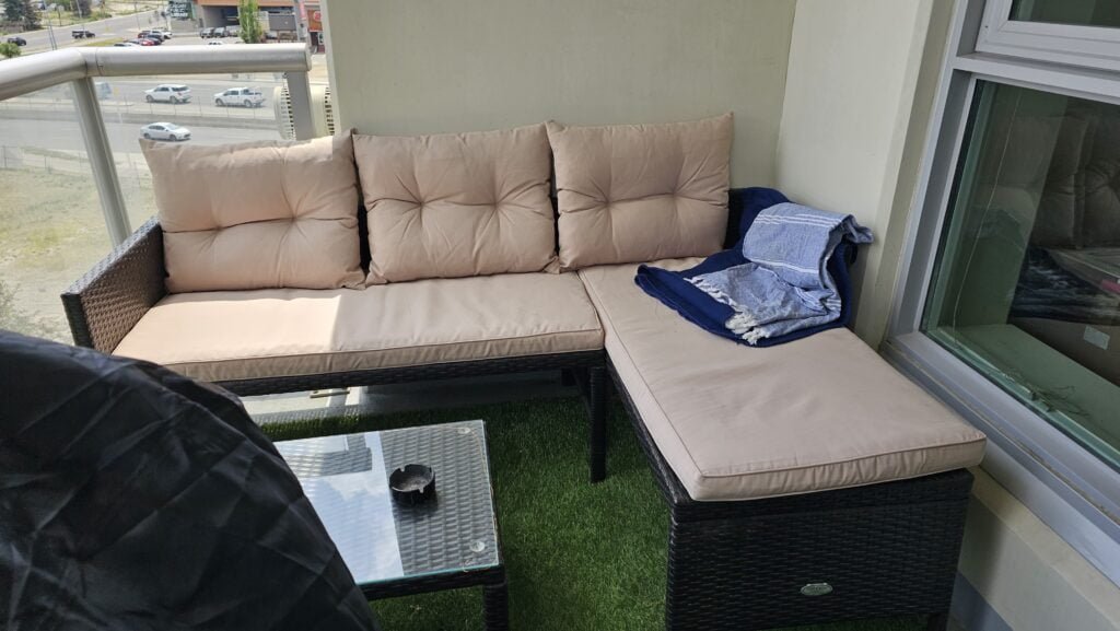 Memories Lounge 401, ALL IN 2B2B Fully Furnished