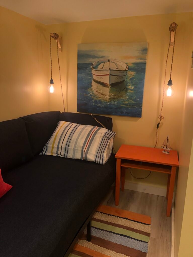 3 Bedroom House on Ashburnham Point Peterborough - River View and Close to Downtown