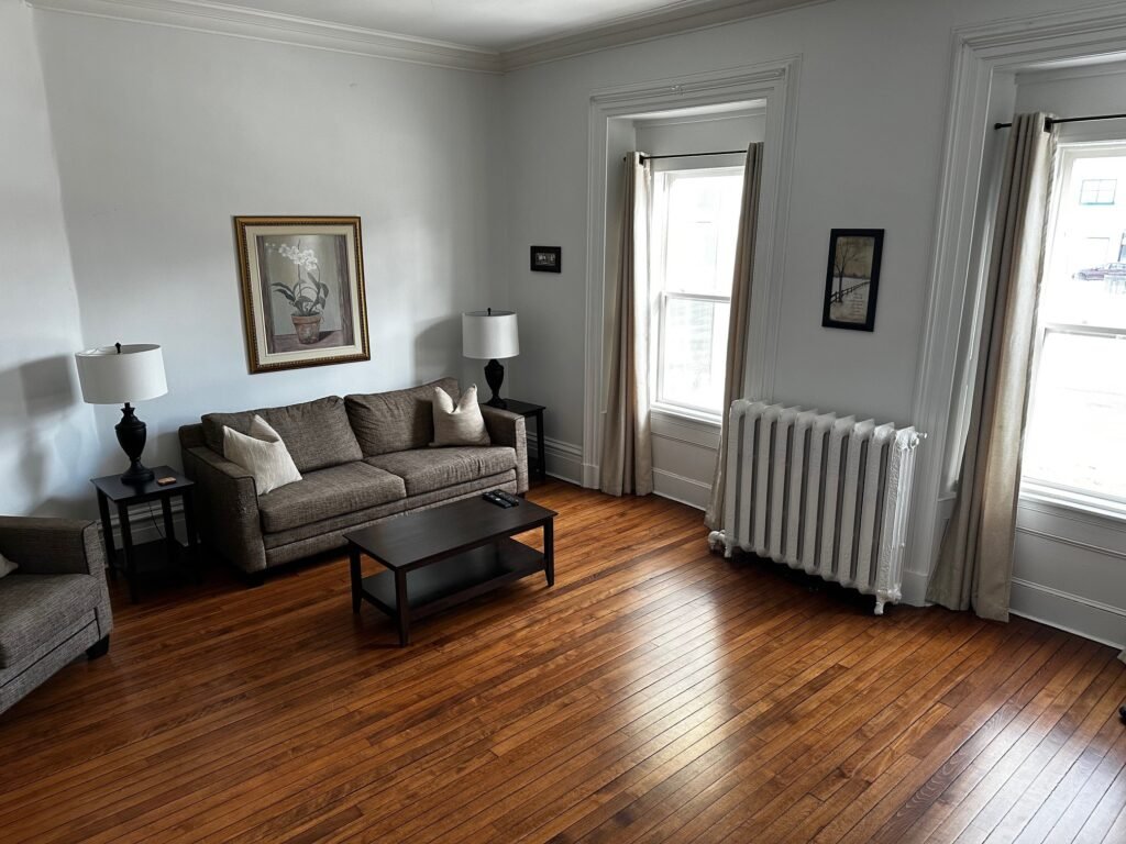 Large comfy 1 Bedroom Furnished Apartment Downtown Charlottetown