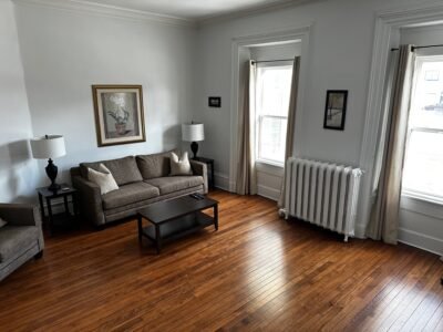 Large comfy 1 Bedroom Furnished Apartment Downtown Charlottetown