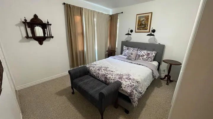 Furnished three bedroom house for monthly rental in Trenton.