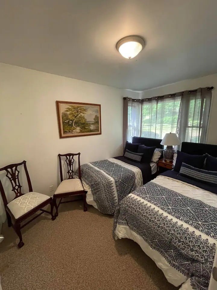 Furnished three bedroom house for monthly rental in Trenton.