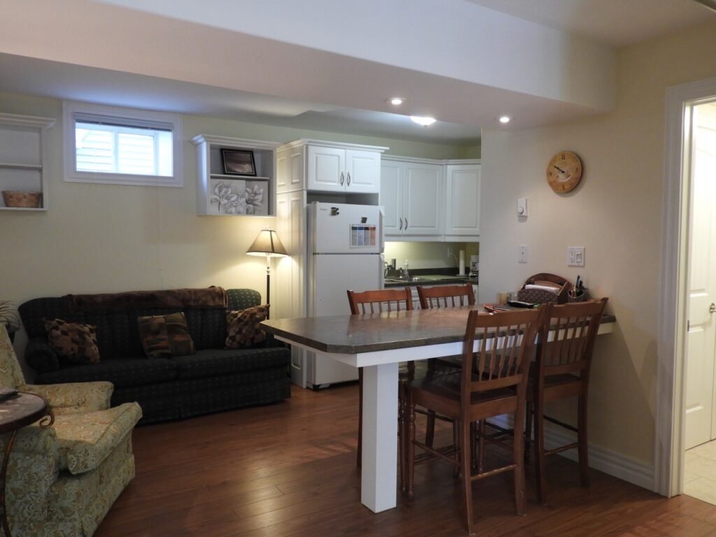 One Bedroom Furnished Apartment