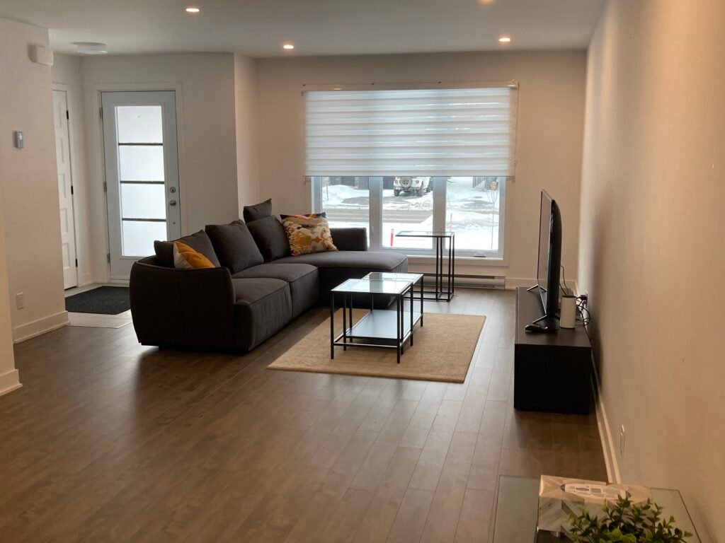 Splendid furnished house, all-inclusive - Westley sector of St-Hubert