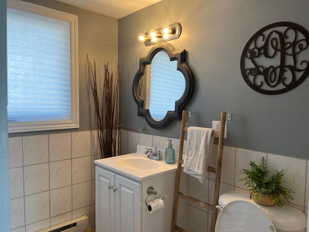 Waterfront MONTREAL / LAVAL furnished