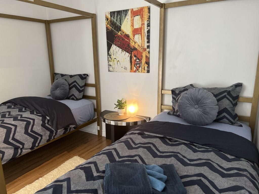 Waterfront MONTREAL / LAVAL furnished