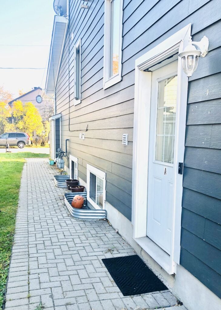 Luxurious 2 bed Apartment with Parking