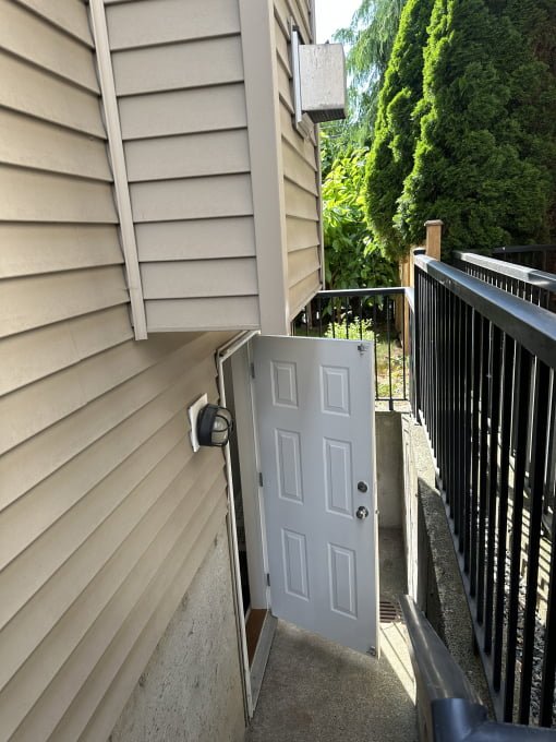 2 bedrooms suite -Langley - Walnut Grove $2100