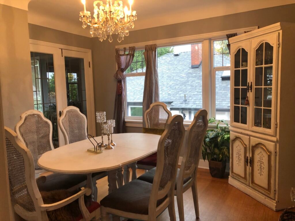 cozy sunny home near hospital and university