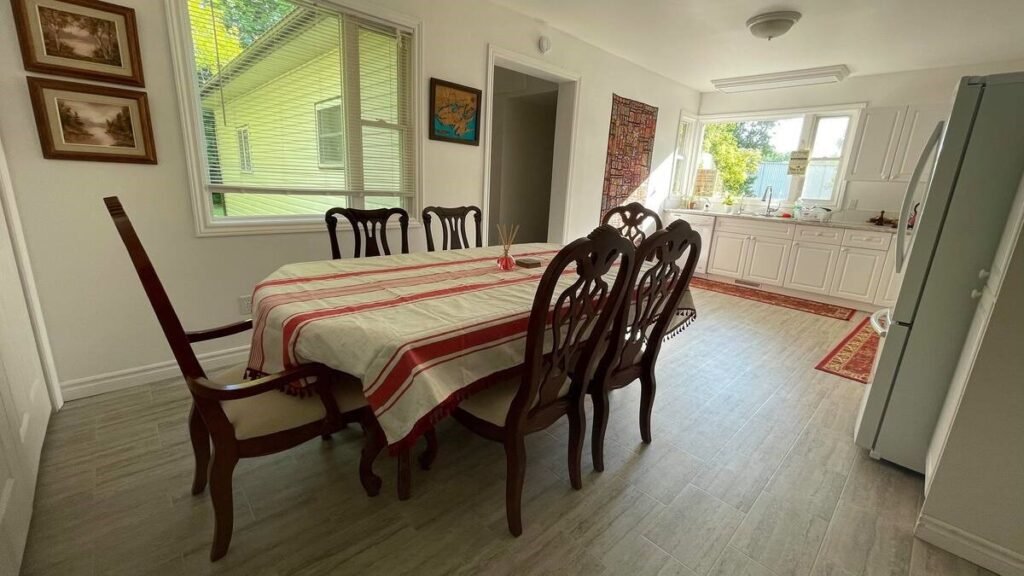 Furnished three bedroom house for monthly rental in Trenton.