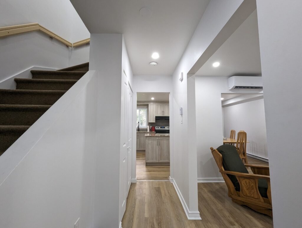 4 1/2 Semi-detached in Laval