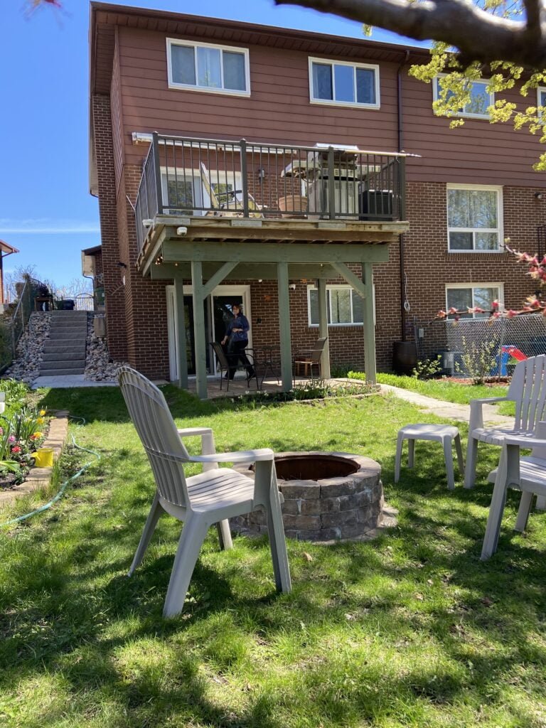 Furnished 2-bdrm, 1-bath walk-out basement unit with parking