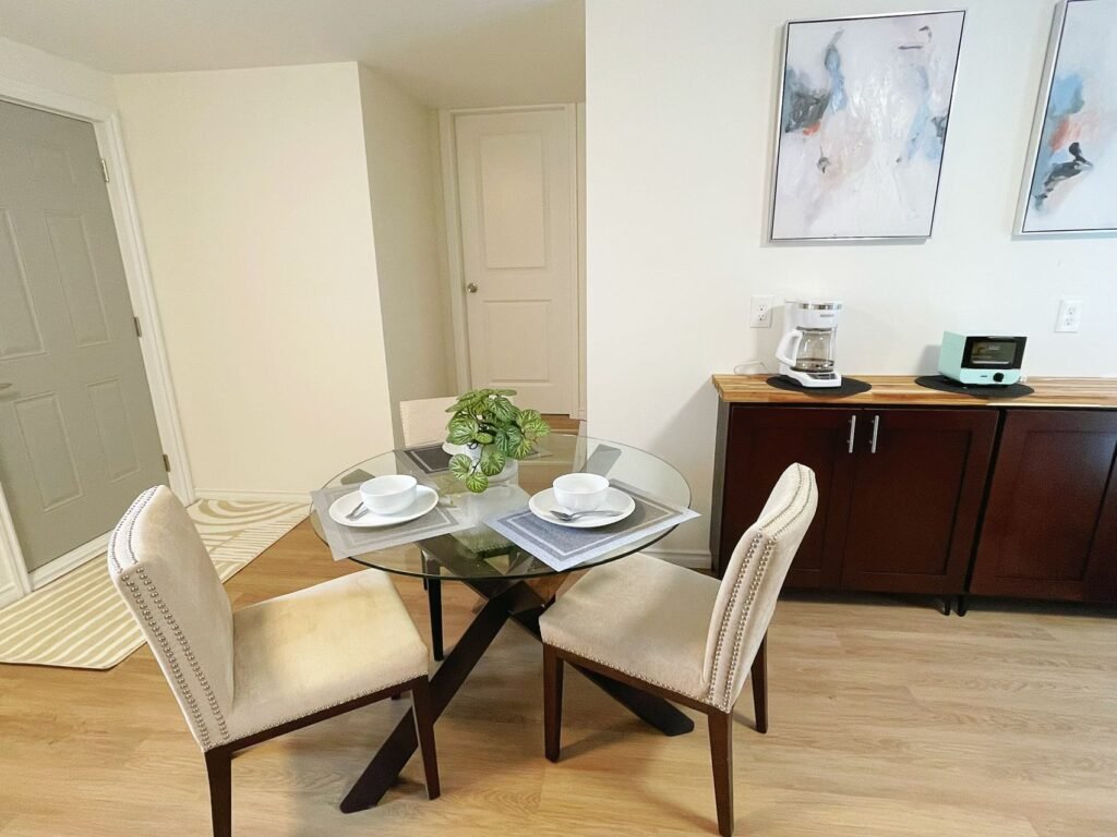 Comfy suite Mid Nanaimo