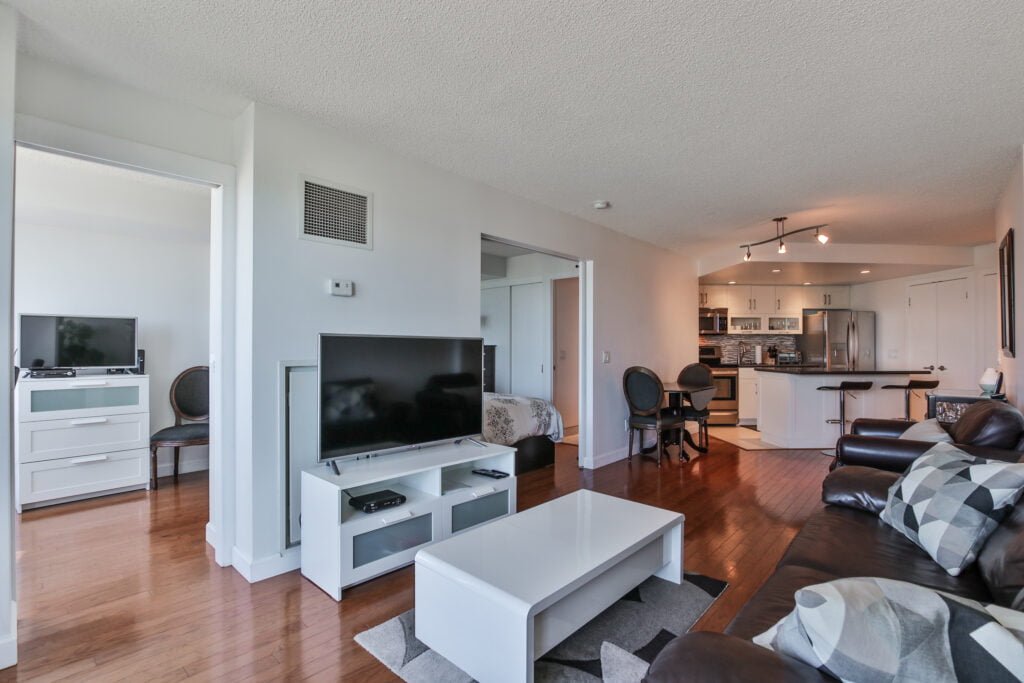 Toronto Waterfront Luxury